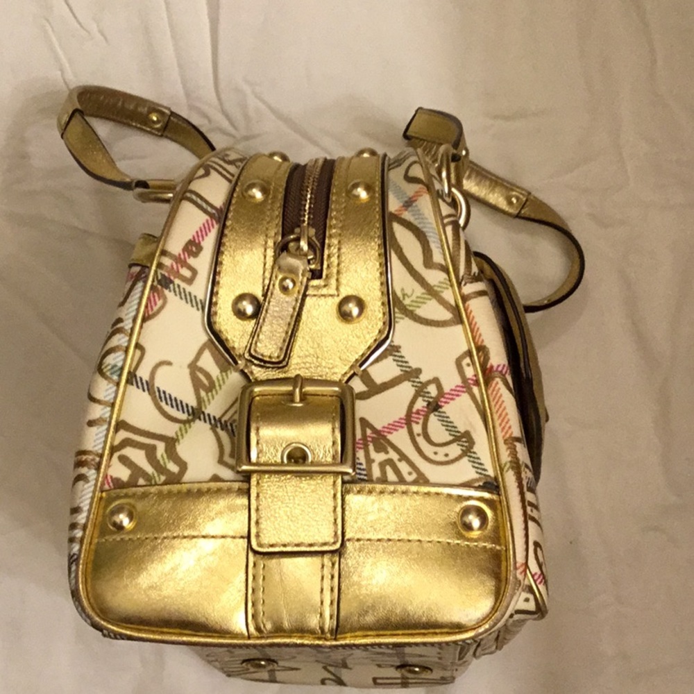Coach Handbag - Picture 4 of 9